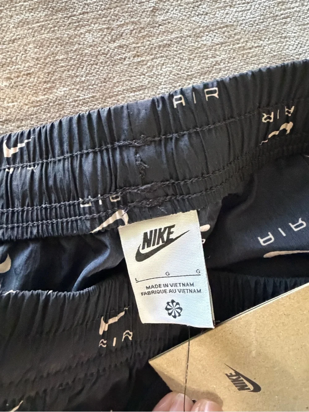 Nike Air Women’s Woven Tracksuit Set Jacket + Jogger Pants Black/White NWT